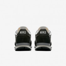 Chaussure Nike Internationalist Pour Homme Lifestyle Noir/Blanc/Argent Pâle/Argent Métallique_NO. 828041-003