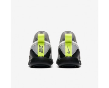 Chaussure Nike Lunarcharge Essential Bn Pour Homme Lifestyle Gris Foncé/Noir/Volt/Volt_NO. 933811-070